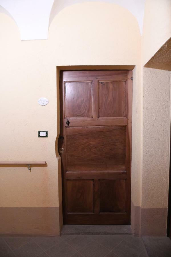 La Casa Di Eva Lägenhet Cuneo Exteriör bild